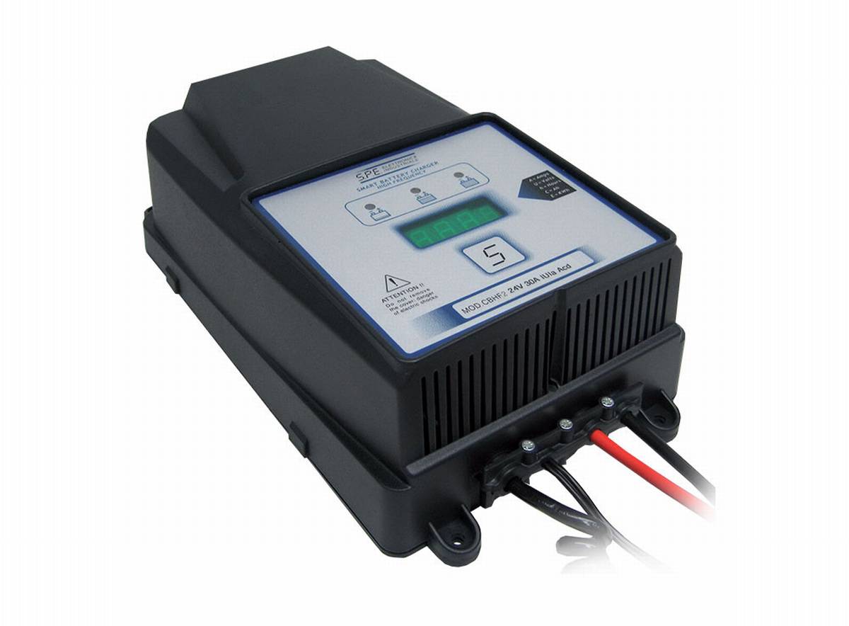 Q-Batteries energiesparendes Hochfrequenzladegerät 48V 22A by S.P.E. Charger CBHF2-XP 36/48V ohne Batteriestecker - Ladekennlinie : Nassbatterien / PZS